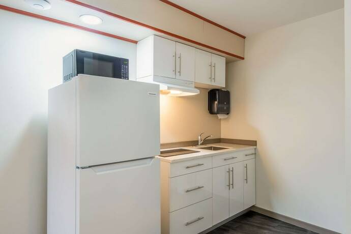 Imagen de la habitación del Hotel Quality Inn Sunshine Suites. Foto 16