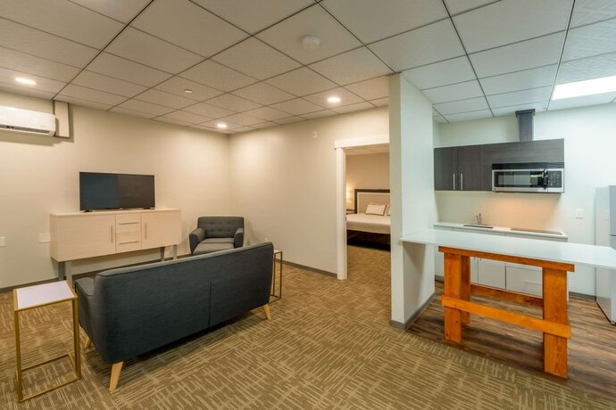 Imagen de la habitación del Hotel Quality Inn Sunshine Suites. Foto 17