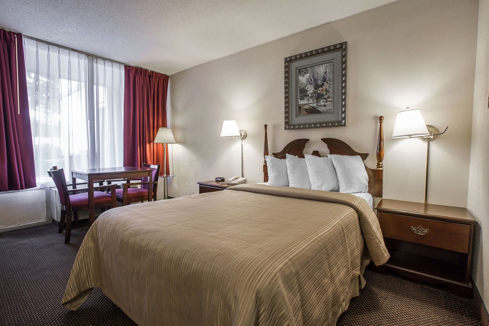 Imagen de los interiores del Hotel Quality Inn Suwanee I-85. Foto 11