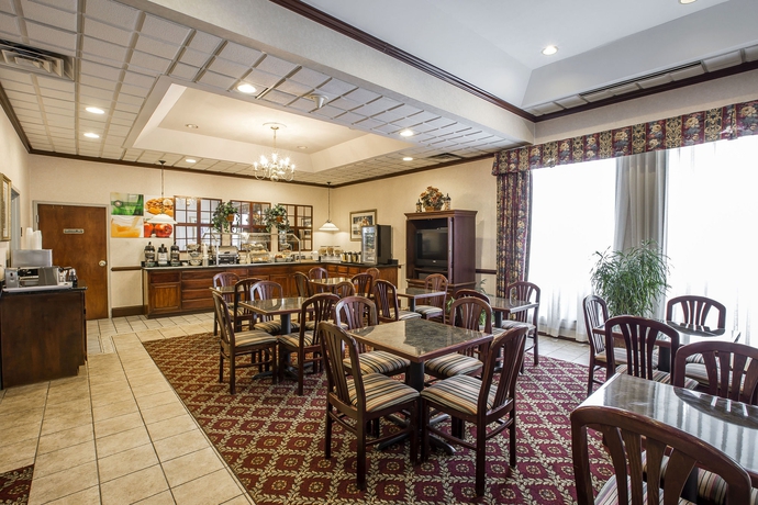 Imagen del bar/restaurante del Hotel Quality Inn Suwanee I-85. Foto 4