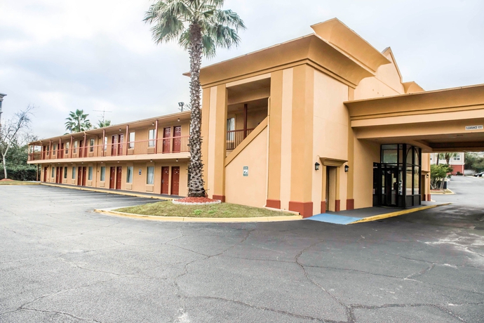 Imagen general del Hotel Quality Inn Tallahassee Near University. Foto 4