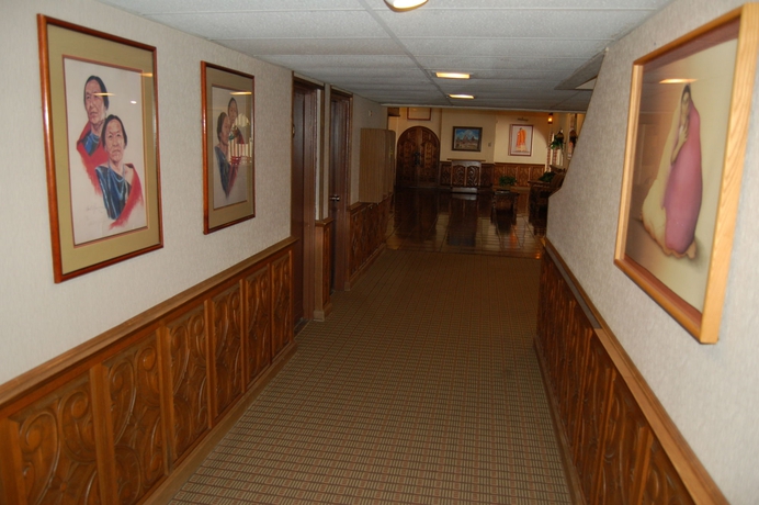 Imagen de los interiores del Hotel Quality Inn Taos. Foto 9