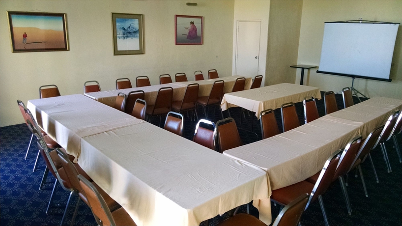 Imagen de los interiores del Hotel Quality Inn Taos. Foto 10