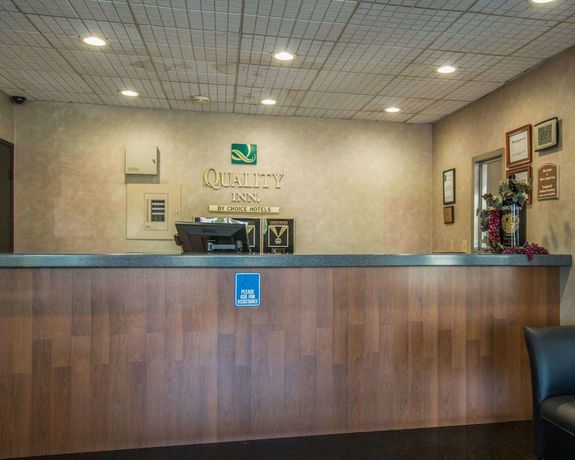 Imagen de los interiores del Hotel Quality Inn Temecula Valley Wine Country. Foto 13