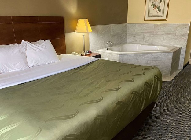 Imagen de la habitación del Hotel Quality Inn Toledo. Foto 5
