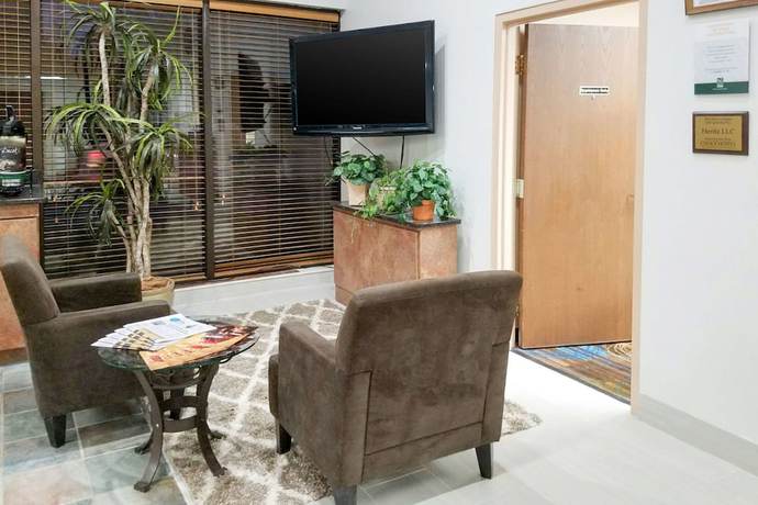 Imagen de los interiores del Hotel Quality Inn Toledo. Foto 19
