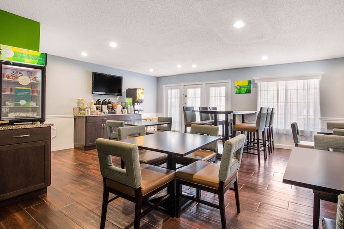 Imagen del bar/restaurante del Hotel Quality Inn Trussville I-59 exit 141. Foto 3