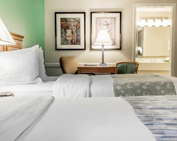 Imagen de la habitación del Hotel Quality Inn Tulsa Central. Foto 6