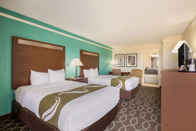 Imagen de la habitación del Hotel Quality Inn Tulsa Central. Foto 7