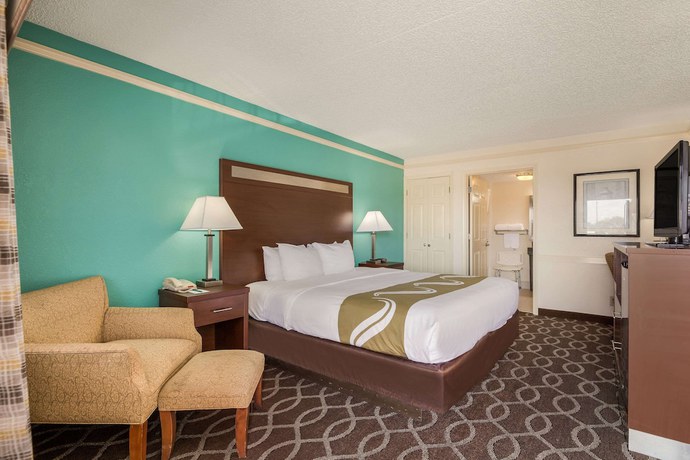 Imagen de la habitación del Hotel Quality Inn Tulsa Central. Foto 9