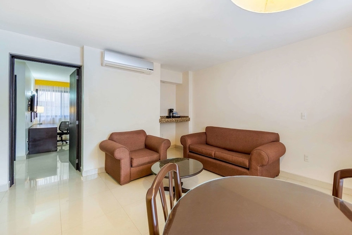 Imagen de la habitación del Hotel Quality Inn Tuxtla Gutierrez. Foto 10