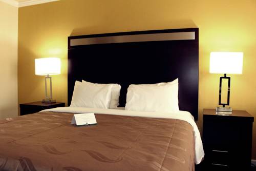 Imagen de la habitación del Hotel Quality Inn Ukiah. Foto 4