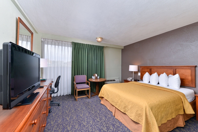 Imagen de la habitación del Hotel Quality Inn University Center. Foto 5