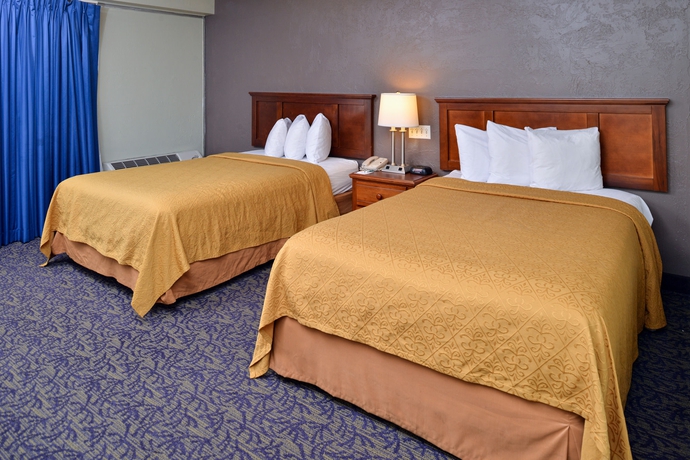 Imagen de la habitación del Hotel Quality Inn University Center. Foto 12
