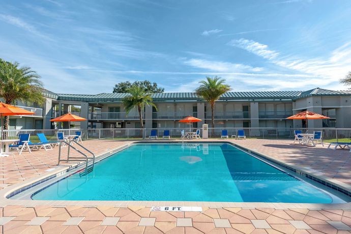 Imagen de la piscina del Hotel Quality Inn University North I-75. Foto 20