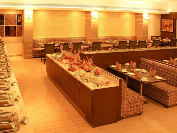 Imagen del bar/restaurante del Hotel Quality Inn Viha. Foto 4