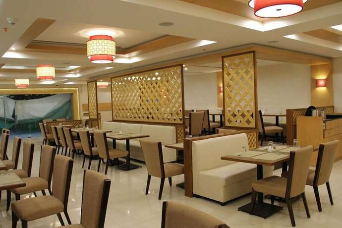 Imagen del bar/restaurante del Hotel Quality Inn Viha. Foto 6