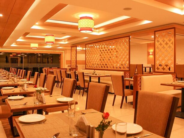 Imagen del bar/restaurante del Hotel Quality Inn Viha. Foto 8