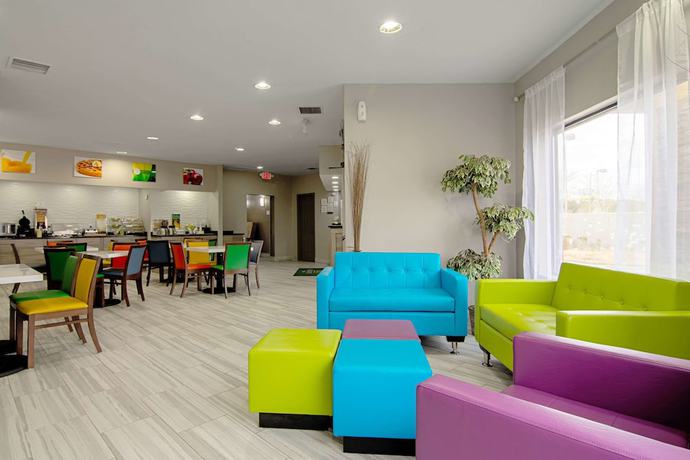 Imagen de los interiores del Hotel Quality Inn, Villa Rica. Foto 19
