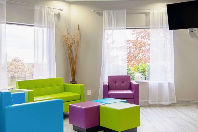 Imagen de los interiores del Hotel Quality Inn, Villa Rica. Foto 20