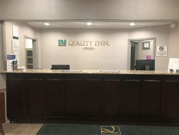 Imagen de los interiores del Hotel Quality Inn, Vincennes. Foto 16