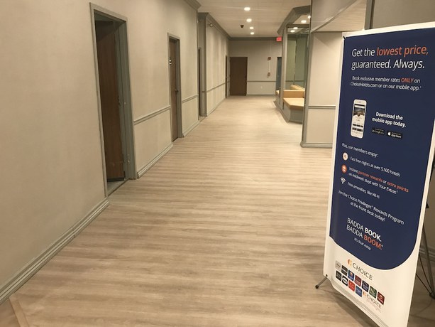 Imagen de los interiores del Hotel Quality Inn, Vincennes. Foto 17