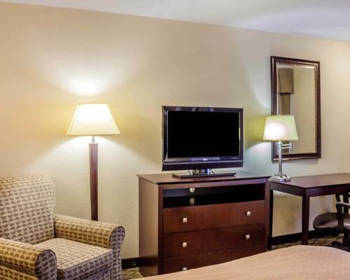 Imagen de la habitación del Hotel Quality Inn Waterbury. Foto 5