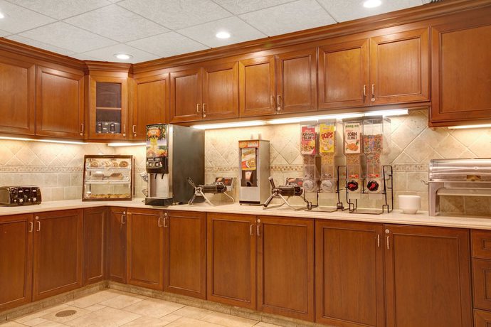 Imagen del bar/restaurante del Hotel Quality Inn Wayne - Fairfield Area. Foto 3