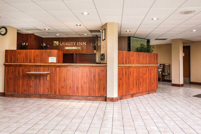 Imagen de los interiores del Hotel Quality Inn, Wentzville. Foto 13