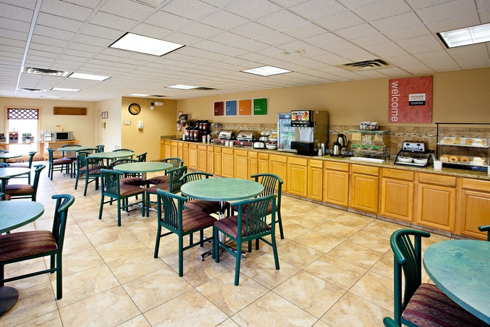 Imagen del bar/restaurante del Hotel Quality Inn West-Branson Theatre District. Foto 3