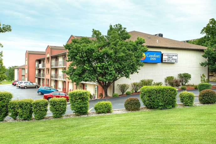Imagen de los exteriores del Hotel Quality Inn West-Branson Theatre District. Foto 11