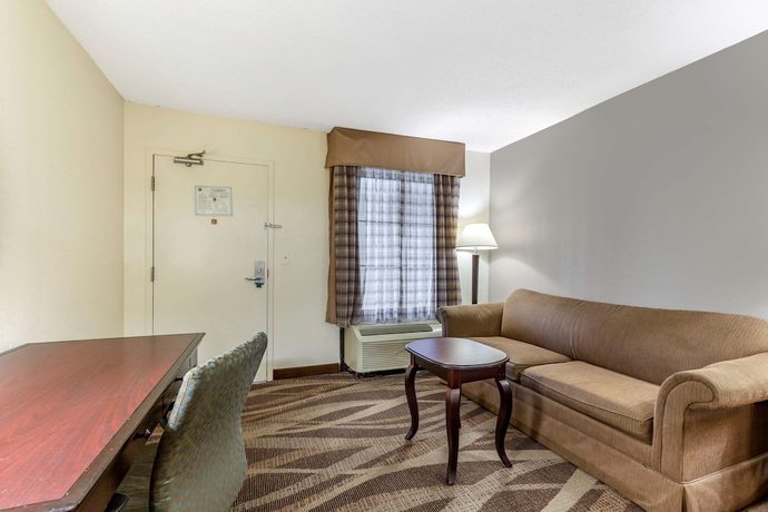 Imagen de la habitación del Hotel Quality Inn Windsor Mill. Foto 5