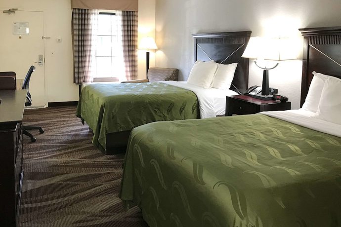 Imagen de la habitación del Hotel Quality Inn Windsor Mill. Foto 12