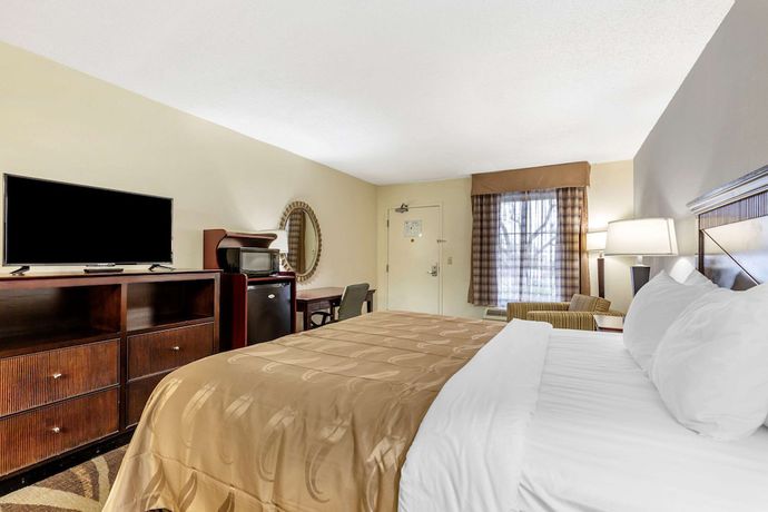 Imagen de la habitación del Hotel Quality Inn Windsor Mill. Foto 13