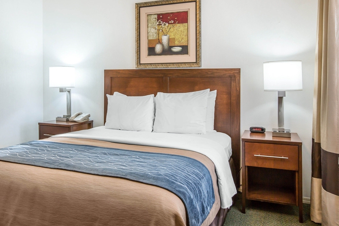 Imagen de la habitación del Hotel Quality Inn Yosemite Valley Gateway. Foto 9