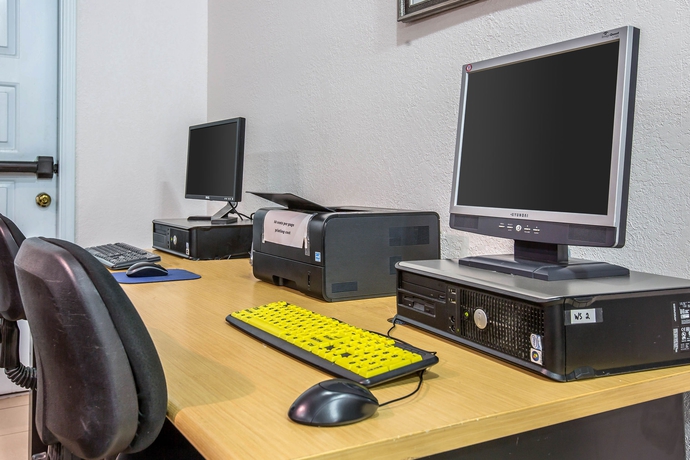 Imagen de los interiores del Hotel Quality Inn Yosemite Valley Gateway. Foto 13