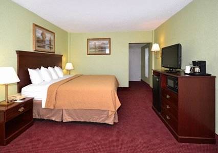 Imagen de la habitación del Hotel Quality Inn & Conference Center Franklin. Foto 8