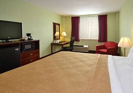 Imagen de la habitación del Hotel Quality Inn & Conference Center Franklin. Foto 9