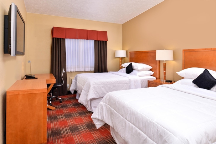 Imagen de la habitación del Hotel Quality Inn & Suites Airport. Foto 11