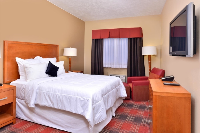 Imagen de la habitación del Hotel Quality Inn & Suites Airport. Foto 16