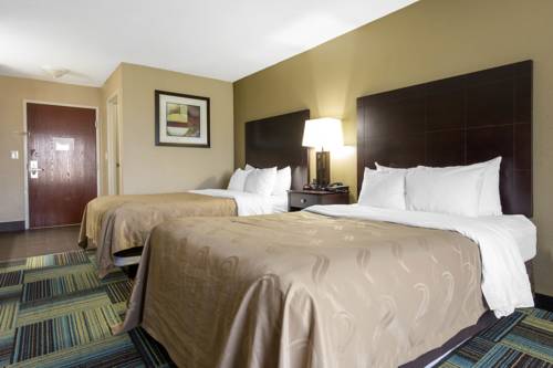 Imagen de la habitación del Hotel Quality Inn & Suites Arnold. Foto 6