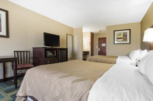 Imagen de la habitación del Hotel Quality Inn & Suites Arnold. Foto 7