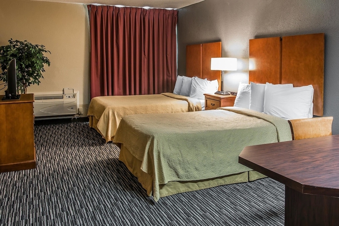 Imagen de la habitación del Hotel Quality Inn & Suites Banquet Center. Foto 5