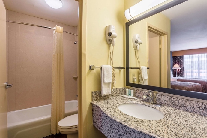 Imagen de la habitación del Hotel Quality Inn & Suites Baton Rouge West - Port Allen. Foto 8
