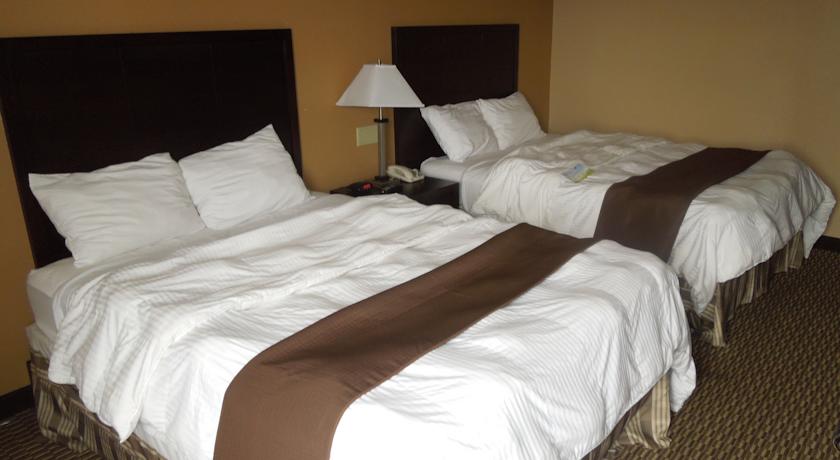 Imagen general del Hotel Quality Inn & Suites Cincinnati Uptown Norwood. Foto 3