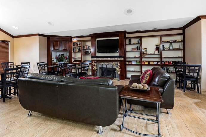 Imagen de los interiores del Hotel Quality Inn & Suites Columbia. Foto 18