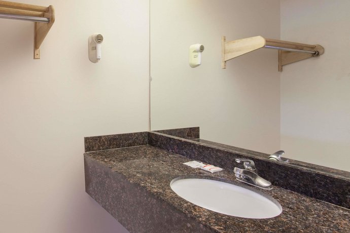 Imagen de la habitación del Hotel Quality Inn & Suites Decatur - Priceville I-65. Foto 6