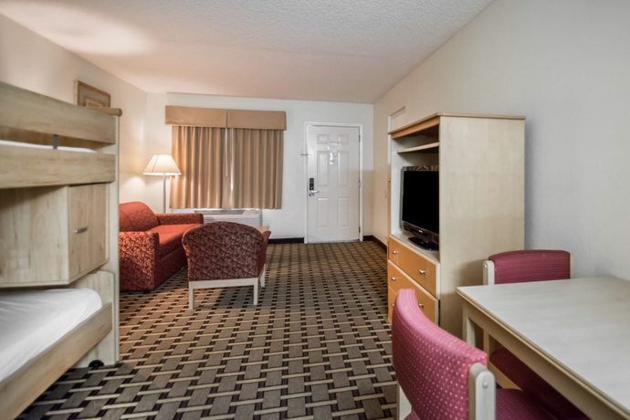 Imagen de la habitación del Hotel Quality Inn & Suites Eastgate. Foto 4