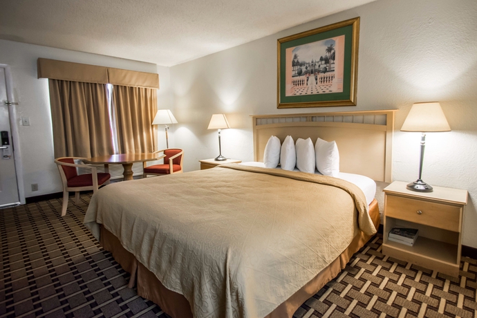 Imagen de la habitación del Hotel Quality Inn & Suites Eastgate. Foto 13