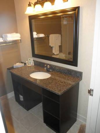 Imagen de la habitación del Hotel Quality Inn & Suites Escanaba North. Foto 11